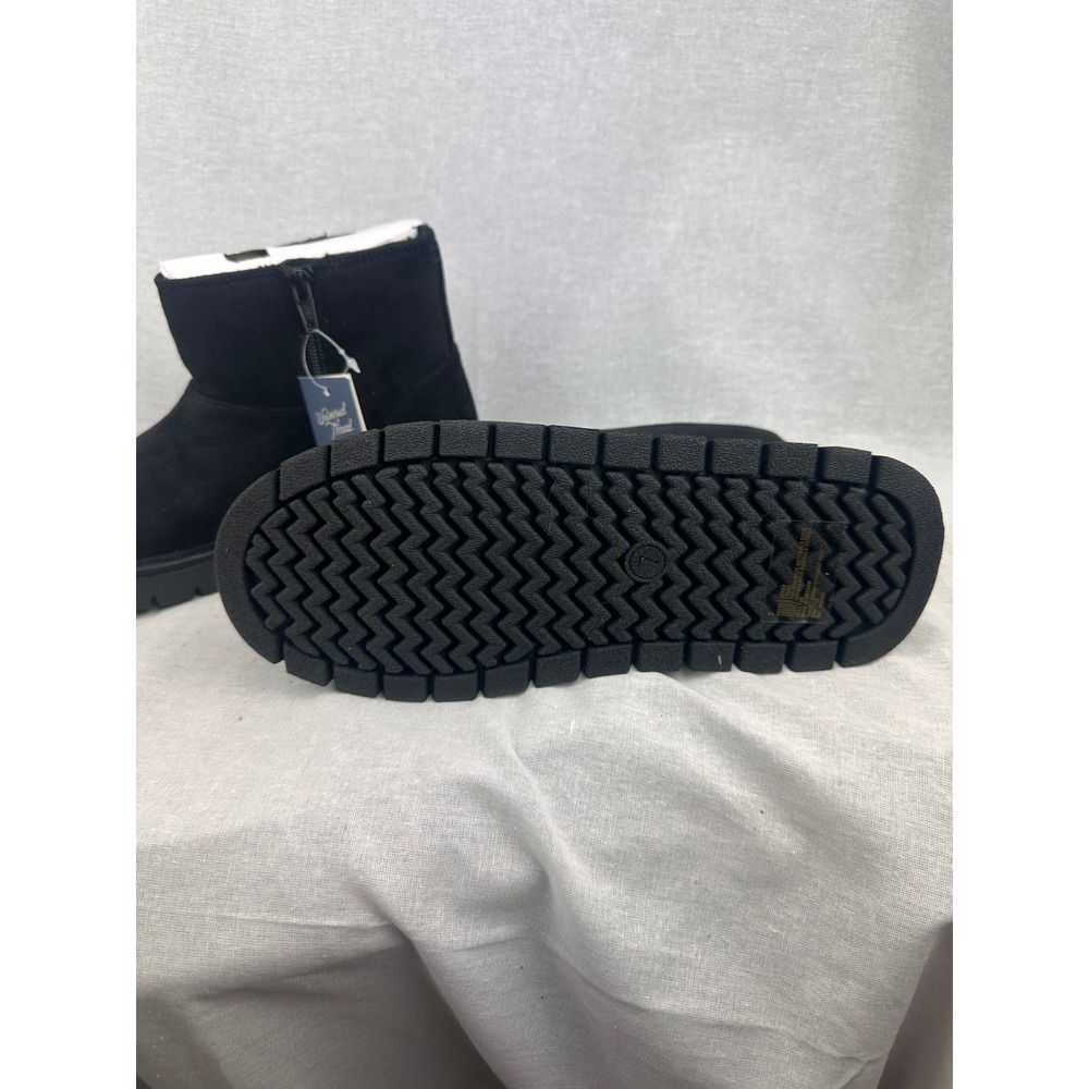 Universal Thread Womens Black Faux Suede Ankle Boots Side Zip Memory Foam Size 7 - Picture 5 of 5